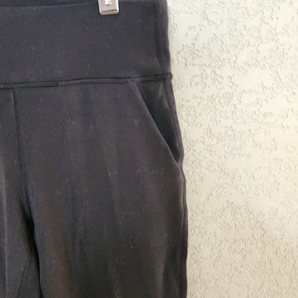 Lululemon Align jogger cropped 23in inseam size 6 - Picture 3 of 8